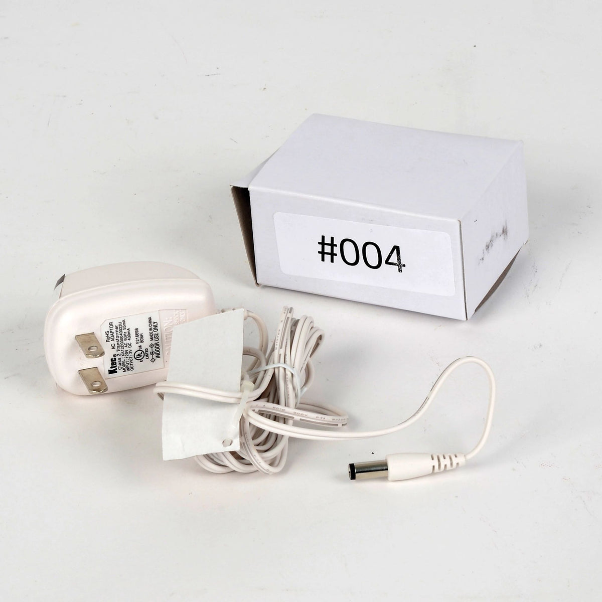 Replacement Adapter 3V DC 400mA white female jack